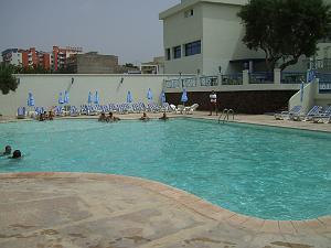 056-ORAN-Juin06-l'Eden palace